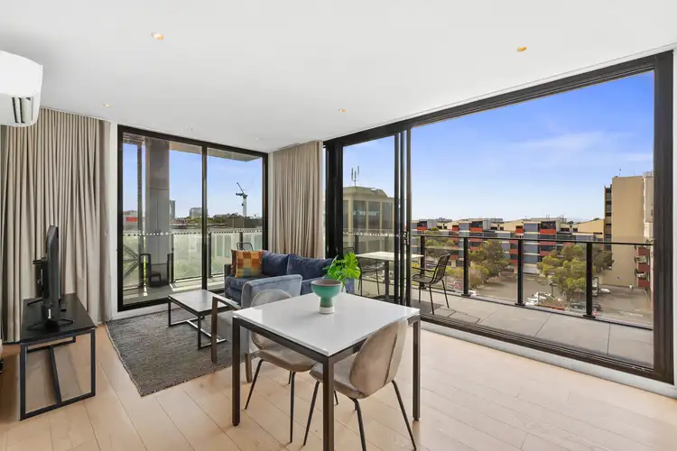 302/10 Bellerine Street
