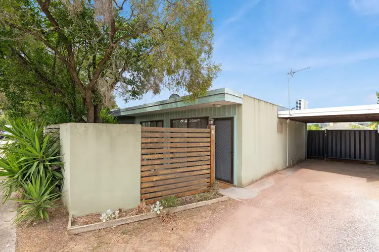 2/38 Lockwood Road