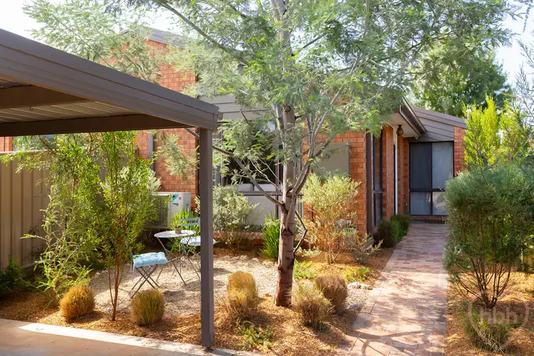 29 Summerville Crescent