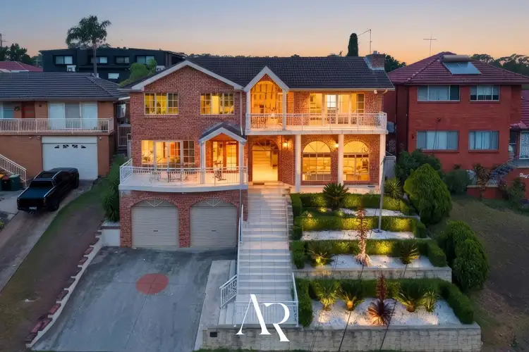 41 Caroline Crescent