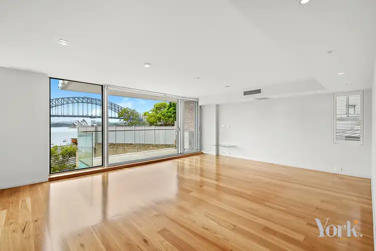 20/1 Bay View Street