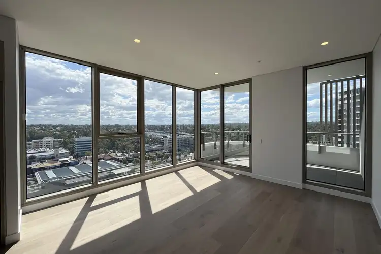 1003/6 Chambers Court