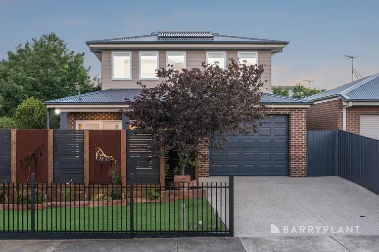 33 Peter Street