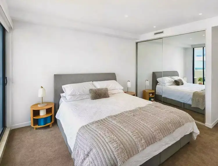 605/30 Pinnacle Street