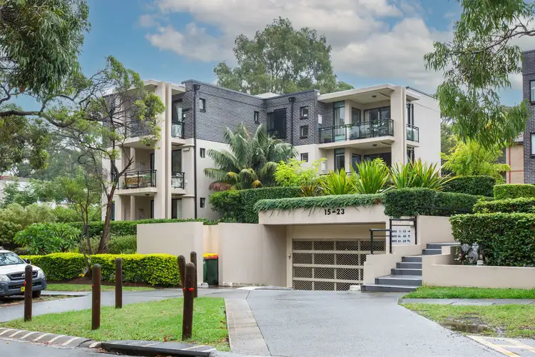 33/15-23 Premier Street