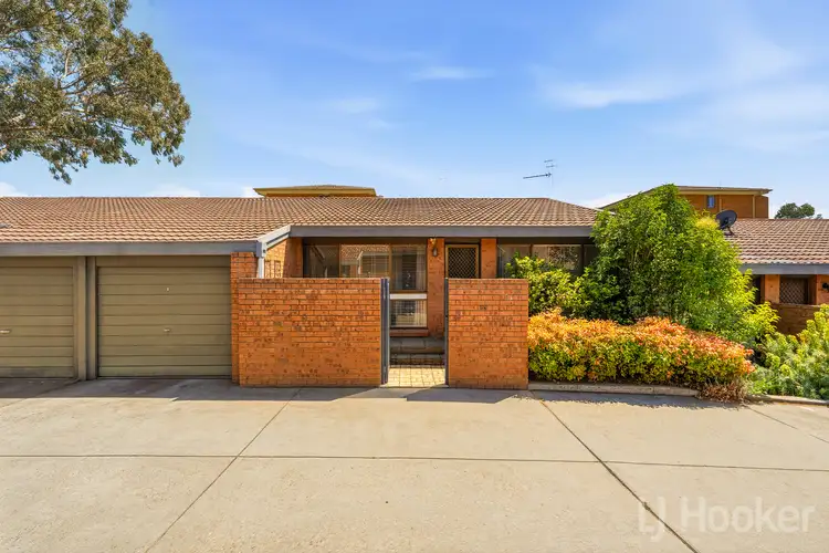 7/15 Mckeahnie Street