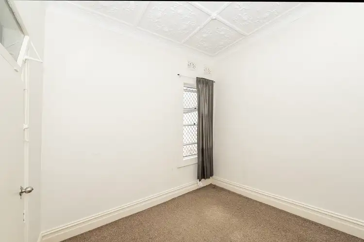 Ramsay St/133 Ramsay Street