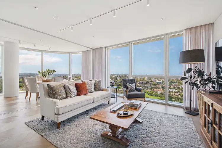 1802/168 Walker Street