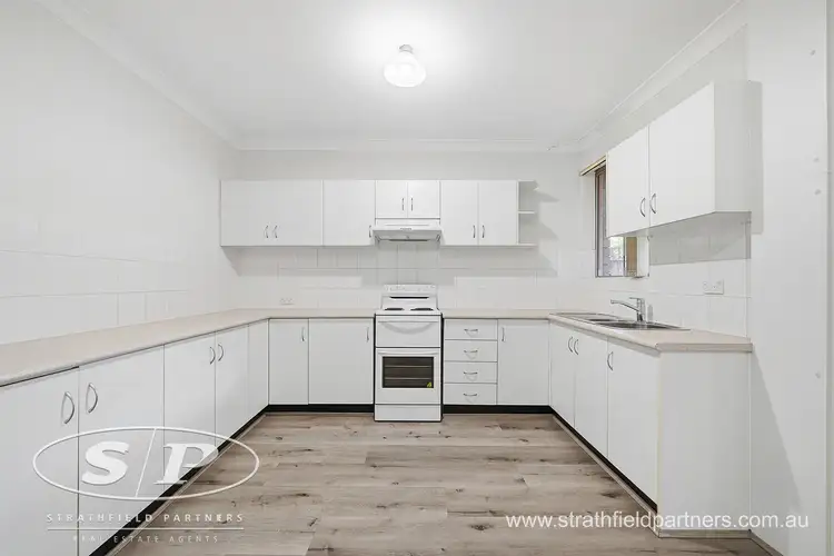 20/11-15 Lyons Street