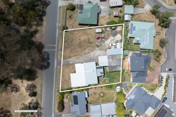 297-299 Peel Street West