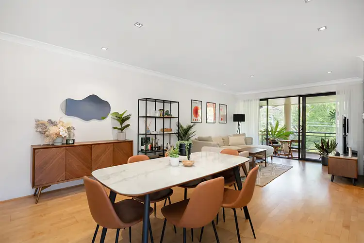 30/72 Constitution Road