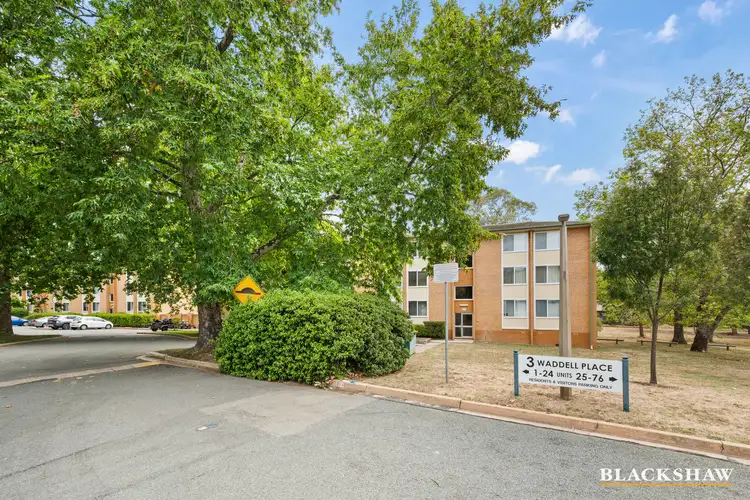 22/3 Waddell Place