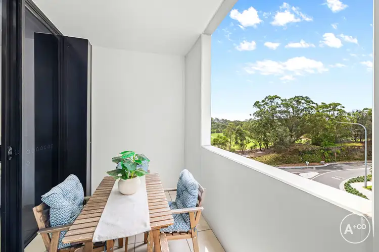 327/126 Banks Avenue