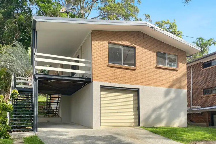 60 West Burleigh Road