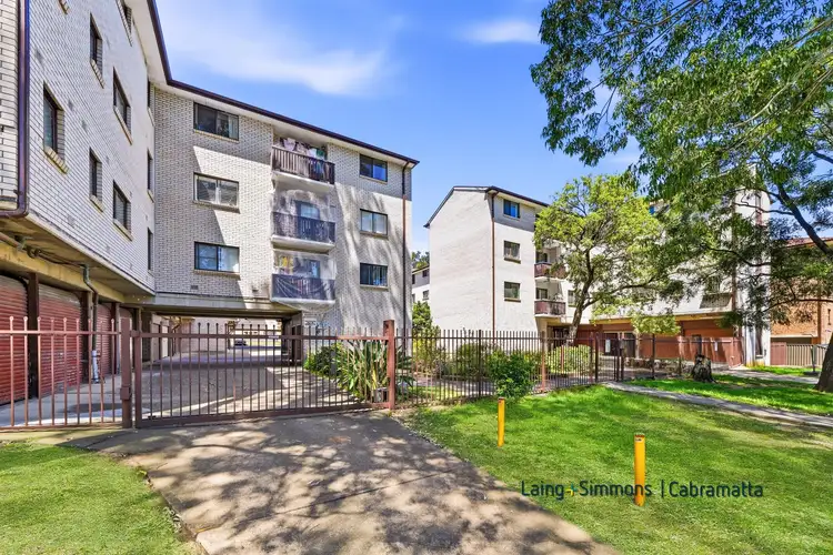 6/144-150 John Street