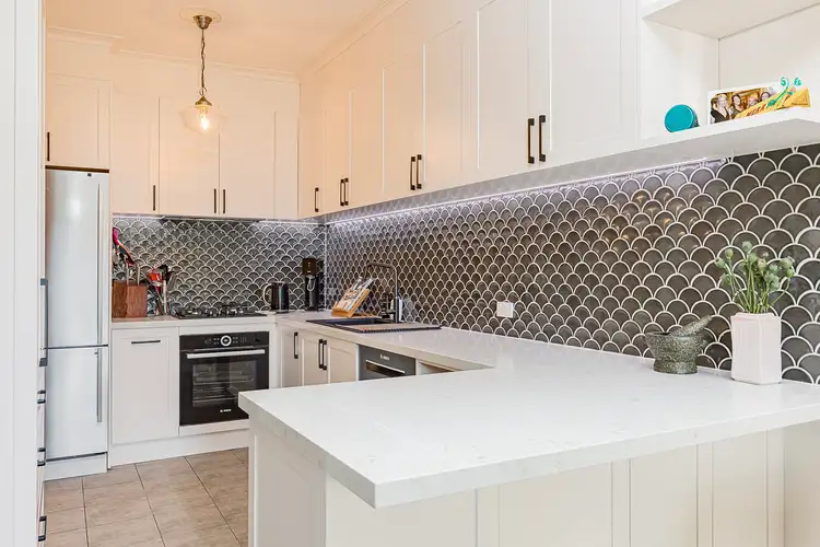 2/56 Leicester Street