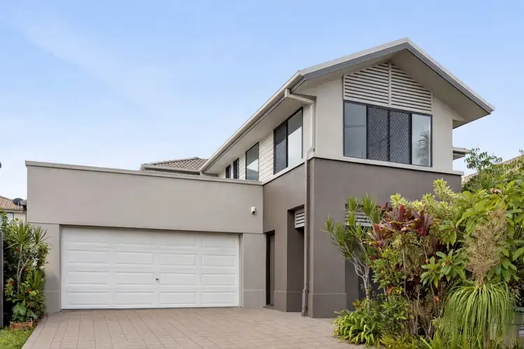 27 Windermere Way