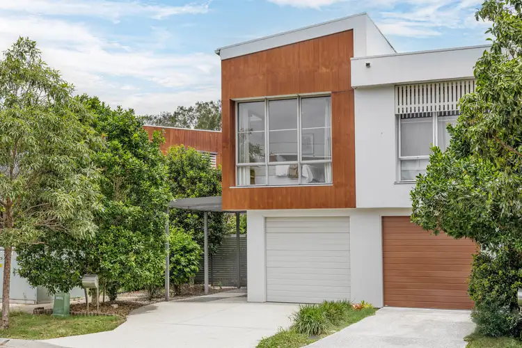 100 Florabella Drive