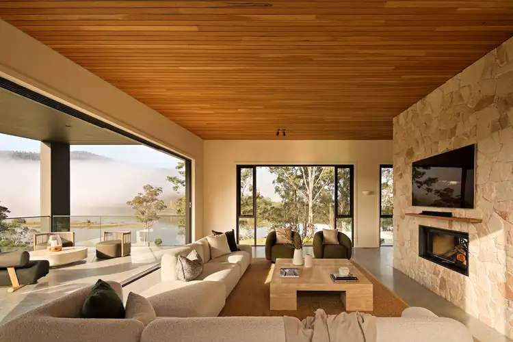 903A Jacks Corner Road