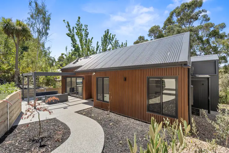 17 Armstrong Street, Daylesford VIC 3460