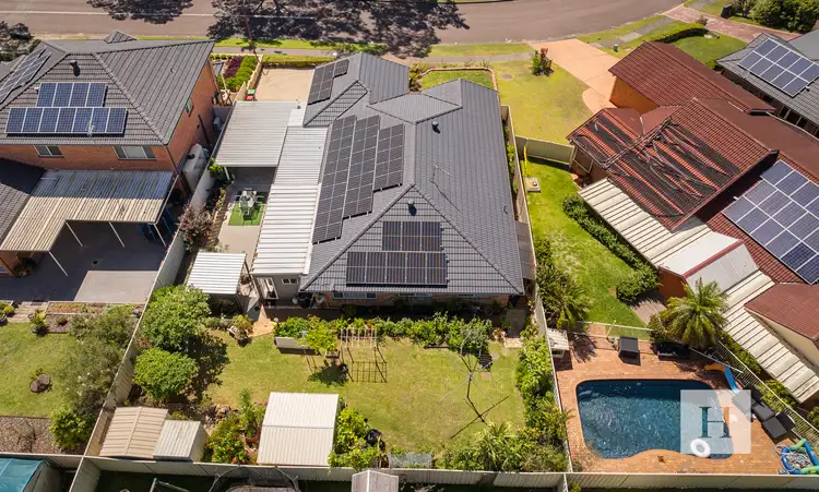 5 Ebony Drive