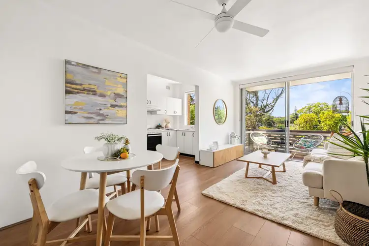 16/84-86 Albert Road