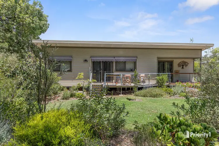 6 Tantalla Street