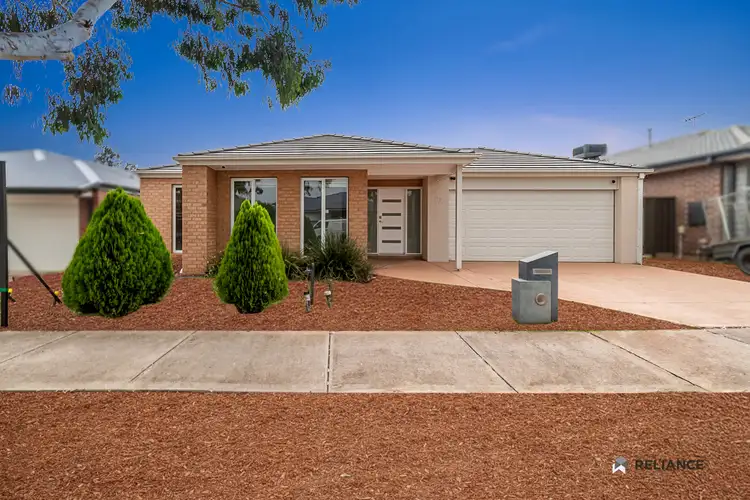 17 Tourmaline Drive