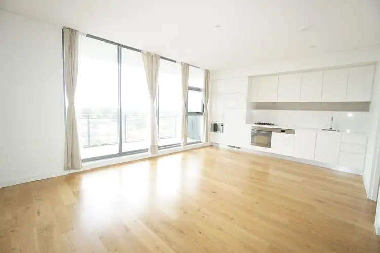 1005/5 Mooltan Avenue