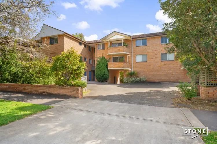 2/19-23 Galloway Street