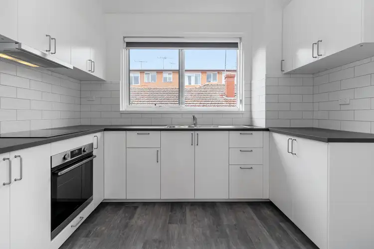 6/124 Alexandra Street