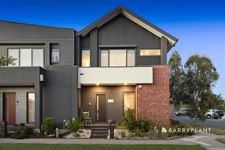 35 Greenhouse Grange