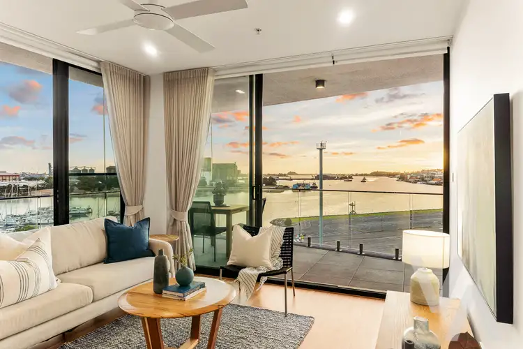 711/11 Dangar Street