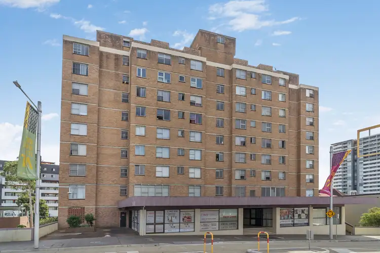 65/10-12 Bridge Street