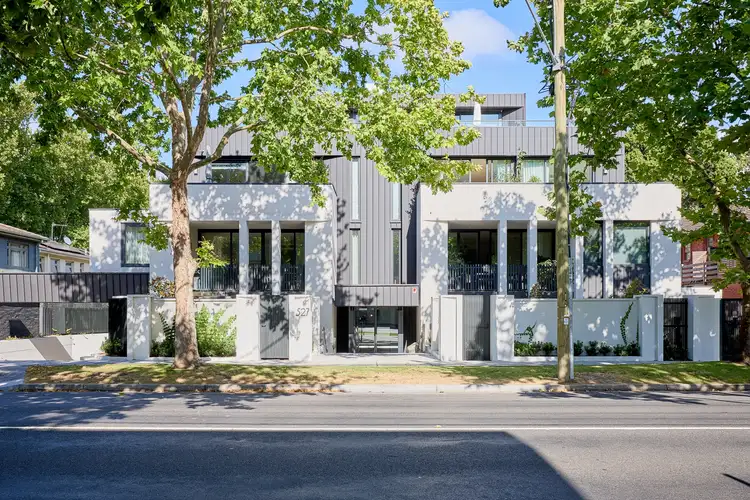 G07/527 Orrong Road