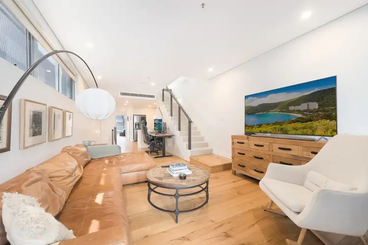 805/17 Joynton Avenue