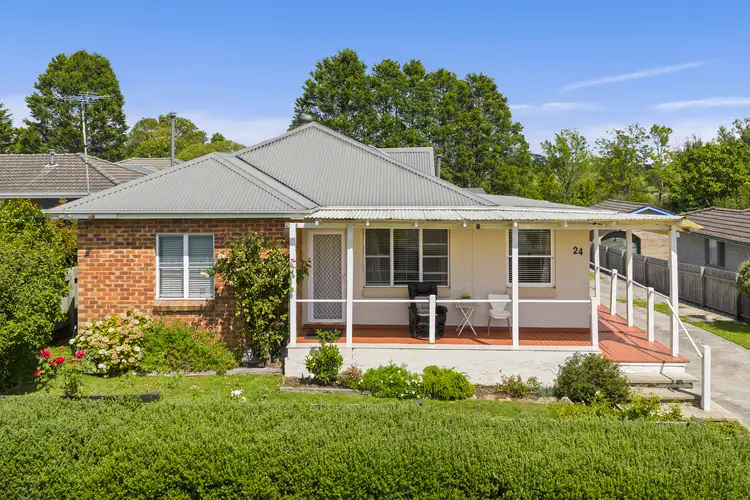 24 Beaconsfield Road