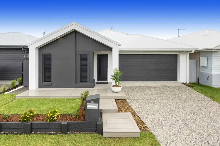 15 Alistair Street