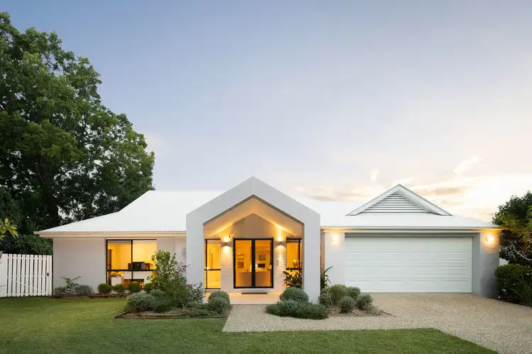 15 Cromwell Close