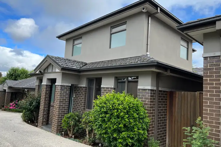 2/3 Campaspe Street