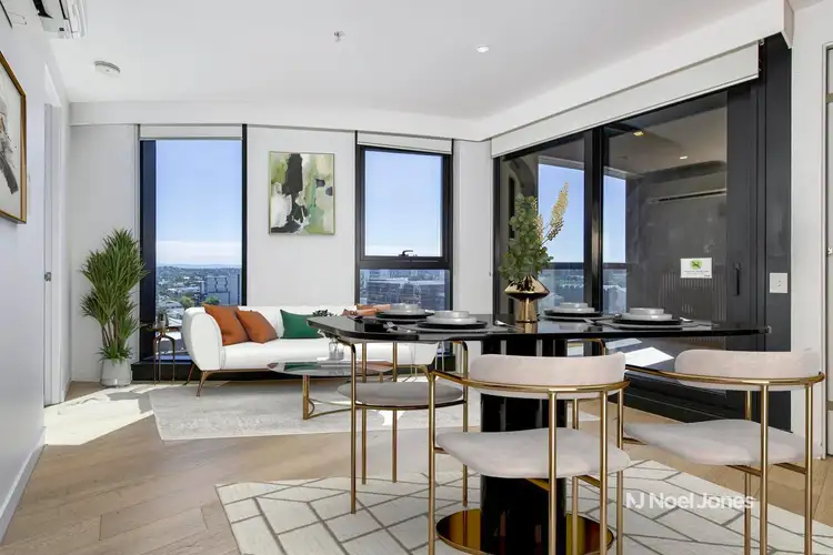 611/545 Station Street