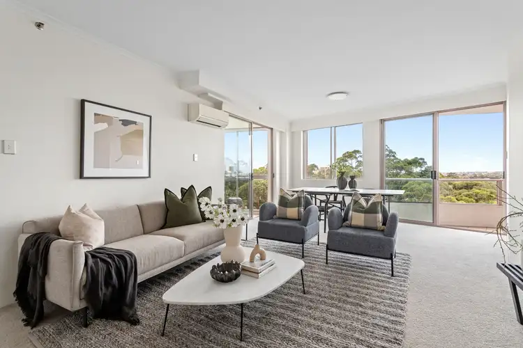 142/421-473 Pacific Highway