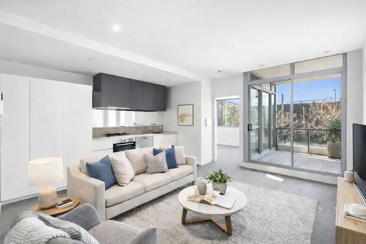 203/30 Burnley Street