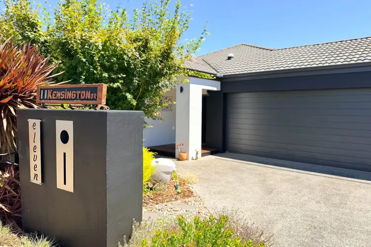 11 Kensington Drive