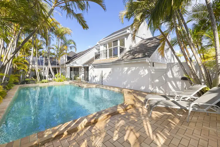 10 Beach Road