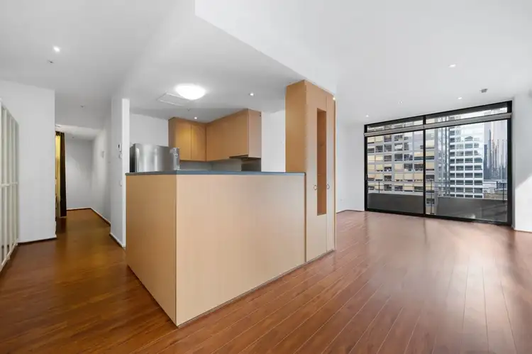 903/172 William Street