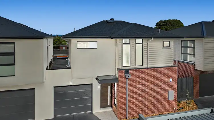 2/4 Burton Street, Lalor VIC 3075