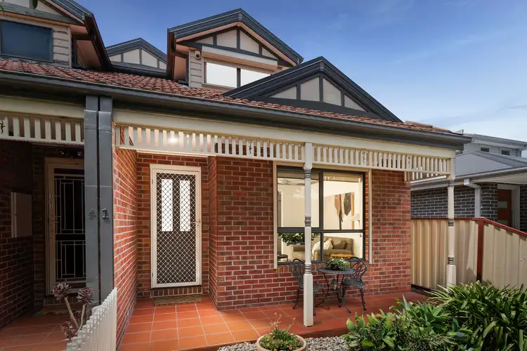 2/41 Blandford Street