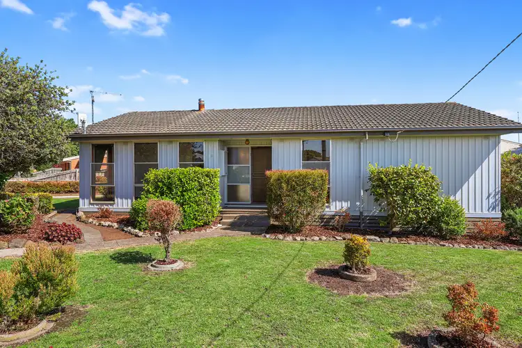 2 McAlpine Court