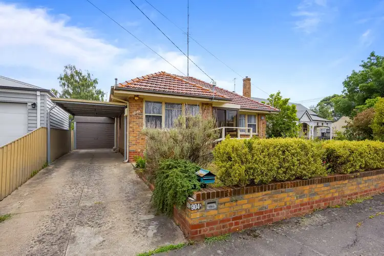 904A Ripon Street South